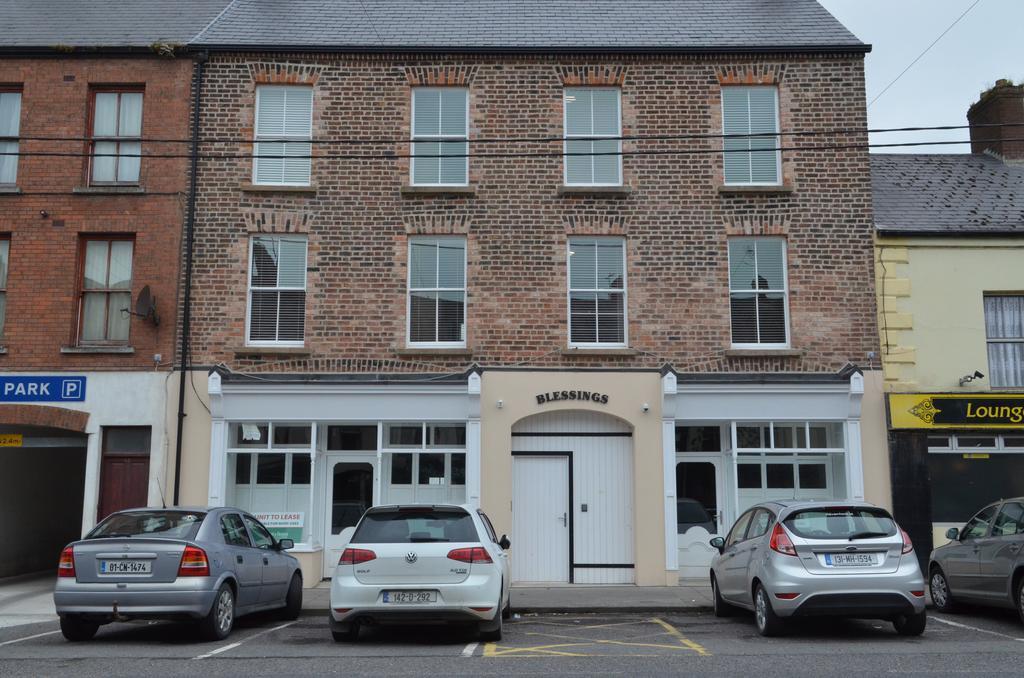 Blessings Studio Apartments Cootehill Exterior photo